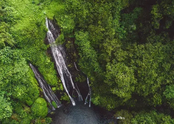 Liburan Seru dengan Diskon Akhir Tahun di Air Terjun Granada Waterfall Ciater
