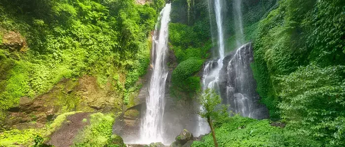 Granada-waterfall-ciater-2.webp